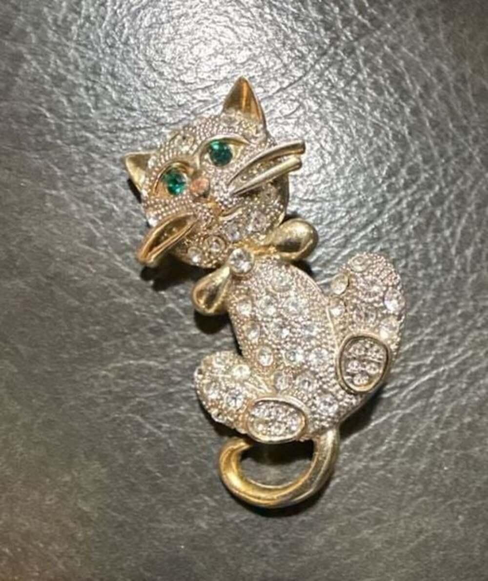 Vintage 1980s Crystal Cat Brooch, Gold Tone and Crystal